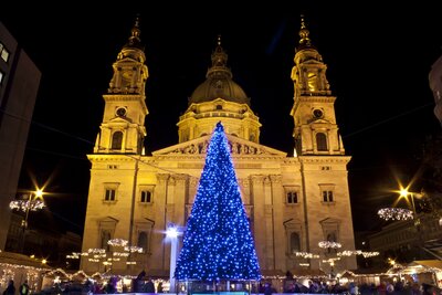 CK Turancar, Jednodňové zájazdy, Predvianočná Budapešť