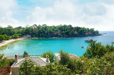 Rodon hotel -pláž Aliki-letecký zájazd CK Turancar (Thasos,Tripiti)