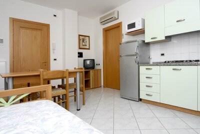 apartmánový dom Casa Merano v Bibione, zájazdy autobusovou a individuálnou dopravou do Talianska CK TURANCAR
