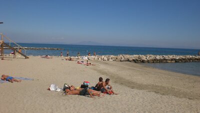 Paralia-pláž-autobusová doprava CK Turancar-Grécko (Olympská riviéra)