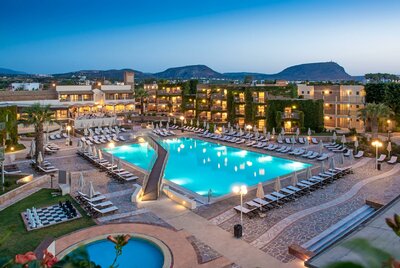 Grécko - Kréta - Hotel Bella beach-bazén-letecký zájazd CK Turancar-Kréta-Anissaras