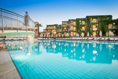 Grécko - Kréta - Hotel Bella beach-bazén-letecký zájazd CK Turancar-Kréta-Anissaras