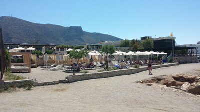 Hotel Silva beach - pláž - letecký zájazd CK Turancar - Kréta, Hersonissos