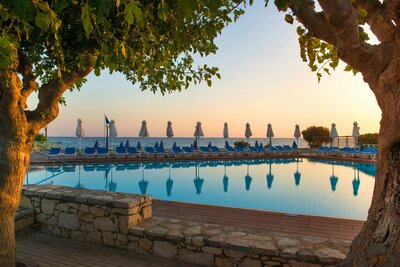 Grécko - Kréta - Hotel Silva beach-bazén