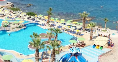 Hotel Eri Beach & Village - bazén - letecký zájazd CK Turancar - Kréta, Hersonissos