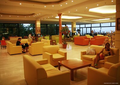 Grécko - Kréta - Hotel Eri beach-lobby