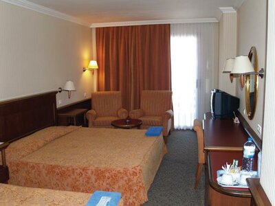 Hotel Grand Kaptain - izba - letecký zájazd CK Turancar - Turecko, Alanya