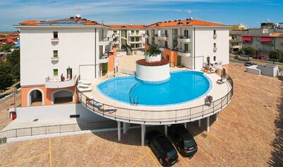 Rezidencia Gran Mado s bazénom - CK TURANCAR - Taliansko Caorle - zájazdy individuálnou a autobusovou dopravou
