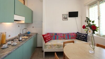 Apartmány Stella bez klimatizácie a rekonštrukcie - zájazd autobusovou alebo individuálnou dopravou do BIBIONE