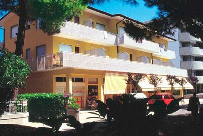 Apartmány Stella - autobusový zájazd CK Turancar - Taliansko, Bibione