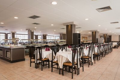 Hotel Royal Beach - reštaurácia - letecký zájazd CK Turancar, Španielsko, Lloret de Mar