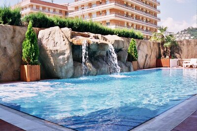 Hotel Summer Sun - bazén - letecký zájazd CK Turancar, Španielsko, Santa Susanna