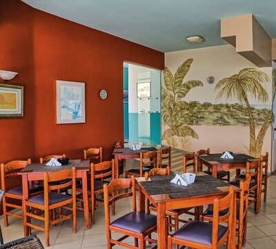 Grécko - Kréta - Letecký zájazd CK Turancar-Hotel Seafront-Adelianos Kampos-reštaurácia