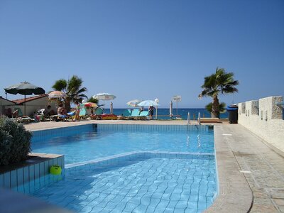 Grécko - Kréta - Letecký zájazd CK Turancar-Hotel Seafront-Adelianos Kampos-bazén