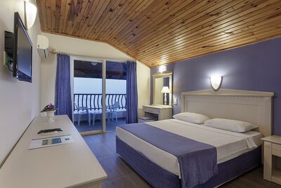 Hotel Club Turtas Beach Hotel - letecký zájazd CK Turancar - Turecko Konakli