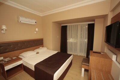 Hotel Incekum Su - rodinná izba - letecký zájazd CK Turancar - Turecko, Avsallar