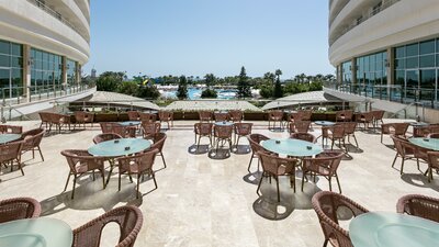 Miracle Resort - lobby bar - Turecko Lara - letecký zájazd CK Turancar