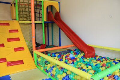 Hotel Tiara Beach, letecký zájazd CK Turancar, Bulharsko, Slnečné pobrežie