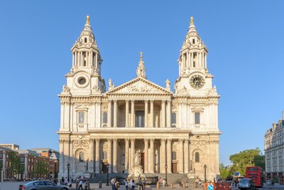 Autobusový poznávací zájazd, Veľká Británia, Okruh južným Anglickom, Londýn St. Paul´s Cathedral
