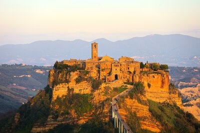 Autobusový poznávací zájazd, Taliansko, Umbria, Civita di Bagnoregio