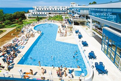 Hotel Delfin - bazén - CK Turancar - autobusový zájazd Chorvátsko, Istria, Poreč 