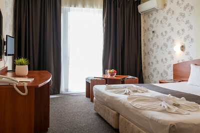 Hotel Belitsa -  letecký a  autokarový zájazd CK Turancar - Bulharsko stredisko  Primorsko
