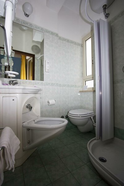 Hotel Mocambo - autobusový zájazd CK Turancar (San Benedetto del Tronto - Palmová riviéra)