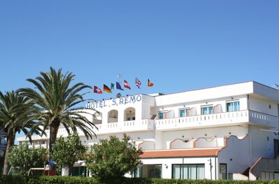 Hotel San Remo - autobusový zájazd CK Turancar (San Benedetto del Tronto - Palmová riviéra)