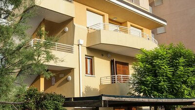 apartmánový dom Vila Anna blízko pláže, zájazdy autobusovou a individuálnou dopravou CK TURANCAR do Talianska, Bibione