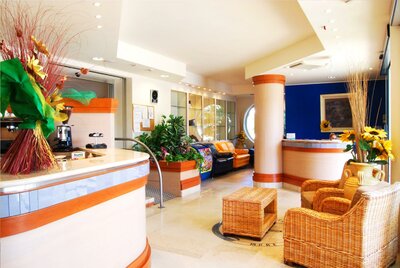 Rezidencia Mare Blu- individuálny zájazd CK Turancar (San Benedetto del Tronto - Palmová riviéra)