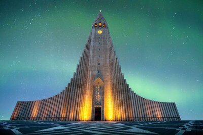 CK Turancar, Letecký poznávací zájazd, Island, Reykjavík