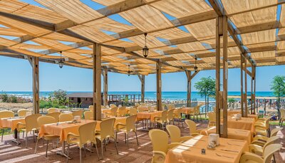 Royal Atlantis Spa & Resort - plážová reštaurácia - letecký zájazd od CK Turancar - Turecko, Gündogdu