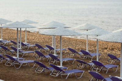 Hotel Santa Marina beach-Kréta-letecký zájazd CK Turancar-pláž