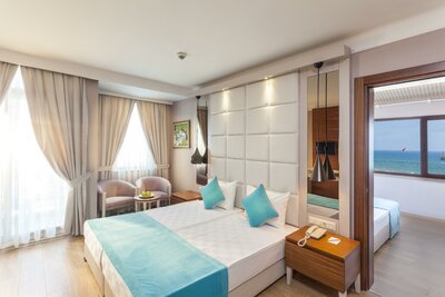 Hotel Bella Resort & Spa - rodinná izba - letecký zájazd CK Turancar - Turecko, Colakli