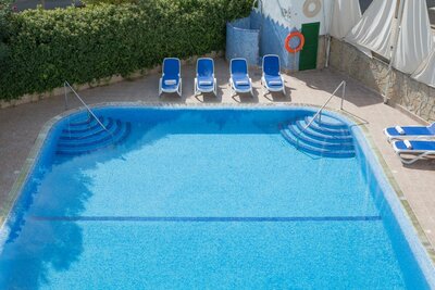 hotel BlueSea Piscis - bazén - letecký zájazd od CK Turancar - Malorka, Alcudia