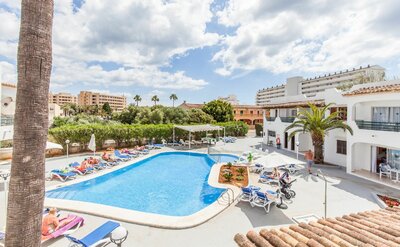 Malorka - BlueSea Grand Playa - bazénová časť
