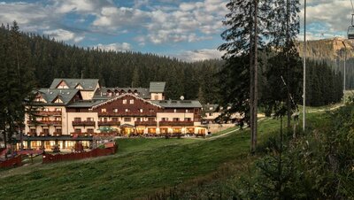Hotel Družba - hlavná budova - indivudálny zájazd CKTurancar - Slovensko, Demänovská Dolina