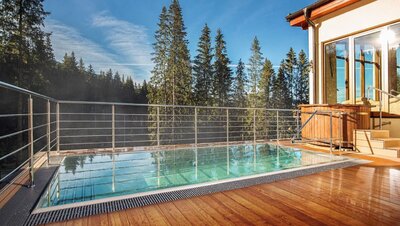 Hotel Družba - výhľad z wellnessu - indivudálny zájazd CKTurancar - Slovensko, Demänovská Dolina
