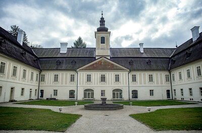 Hotel Termál - okolie - indivudálny zájazd CK Turancar - Slovensko, Vyhne