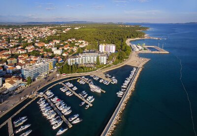 Hotel Ilirija - hotel - autobusový zájazd CK Turancar - Chorvátsko - Biograd na Moru