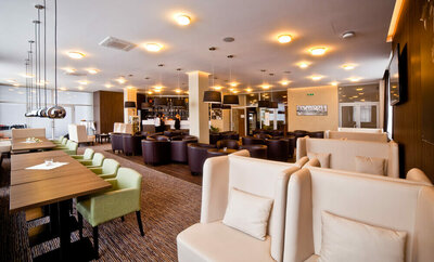 Hotel Hviezda -  lobby bar - individuálny zájazd CK Turancar - bar -  Slovensko, Dudince