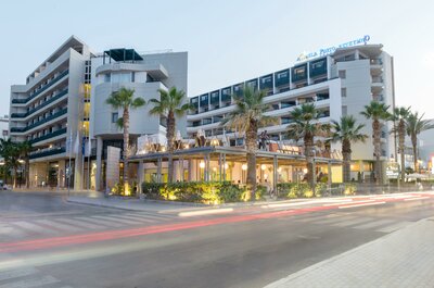 Hotel Aquila Porto Rethymno-hotel-letecký zájazd CK Turancar-Kréta-Anissaras