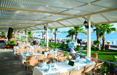 Hotel Side Star Beach - bar na pláži - letecký zájazd CK Turancar - Turecko, Side