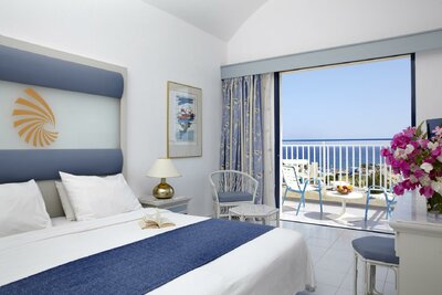 Hotel Sunshine Crete beach-izba s výhľadom na more-letecký zájazd CK Turancar-Kréta