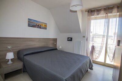 Palazzina Magnolia- autobusový zájazd CK Turancar (San Benedetto del Tronto - Palmová riviéra)