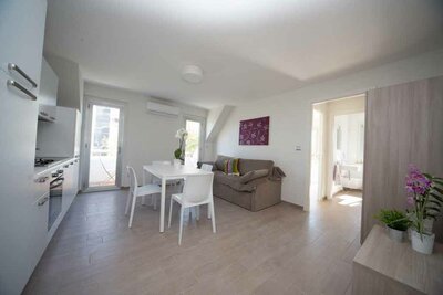 Palazzina Magnolia- autobusový zájazd CK Turancar (San Benedetto del Tronto - Palmová riviéra)