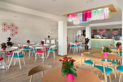 H10 Rubicon Palace - bistro bar - letecký zájazd CK Turancar - Lanzarote, Playa Blanca