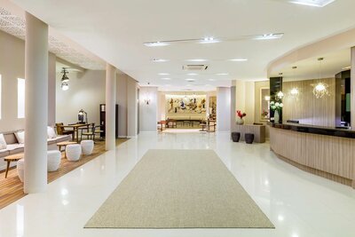 H10 White Suites Boutique Hotel - recepcia - letecký zájazd CK Turancar - Lanzarote, Playa Blanca