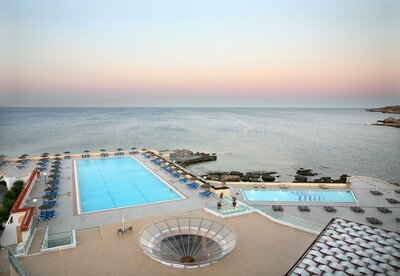 Hotel Eden Roc Resort - pohľad na more a bazény - letecký zájazd CK Turancar (Rodos, Kallithea)