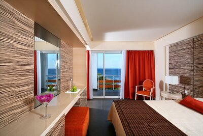 Hotel Eden Roc Resort - suite EXECUTIVE - letecký zájazd CK Turancar (Rodos, Kallithea)